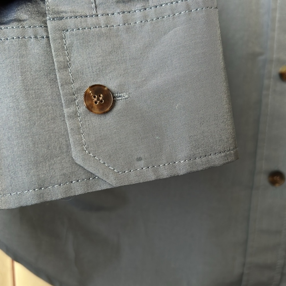Lafayette 148 New York Iridescent Blue Silk Blend Button Down Shirt w/Pockets 18 - Picture 8 of 10
